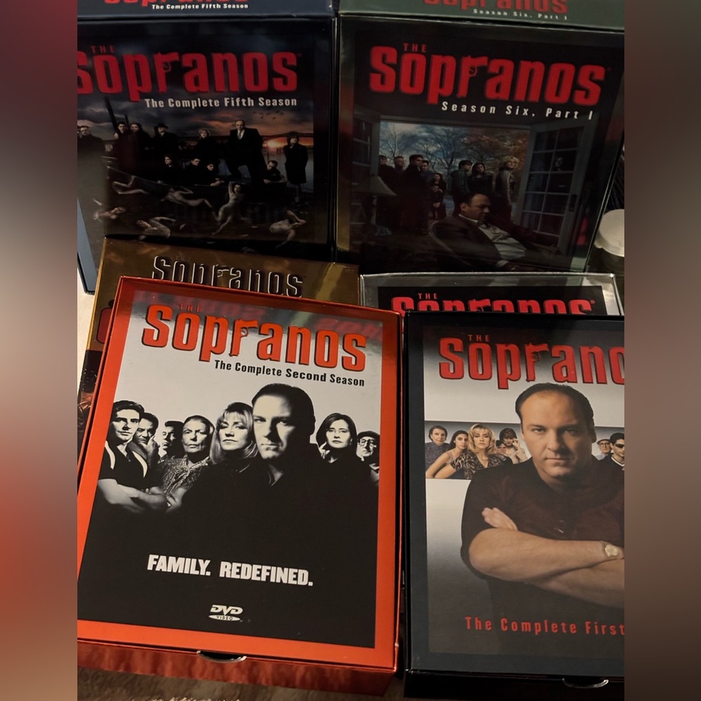 The Sopranos DVD Box Set Collections, Seasons 1,2,3,4,5, & 6 part 1